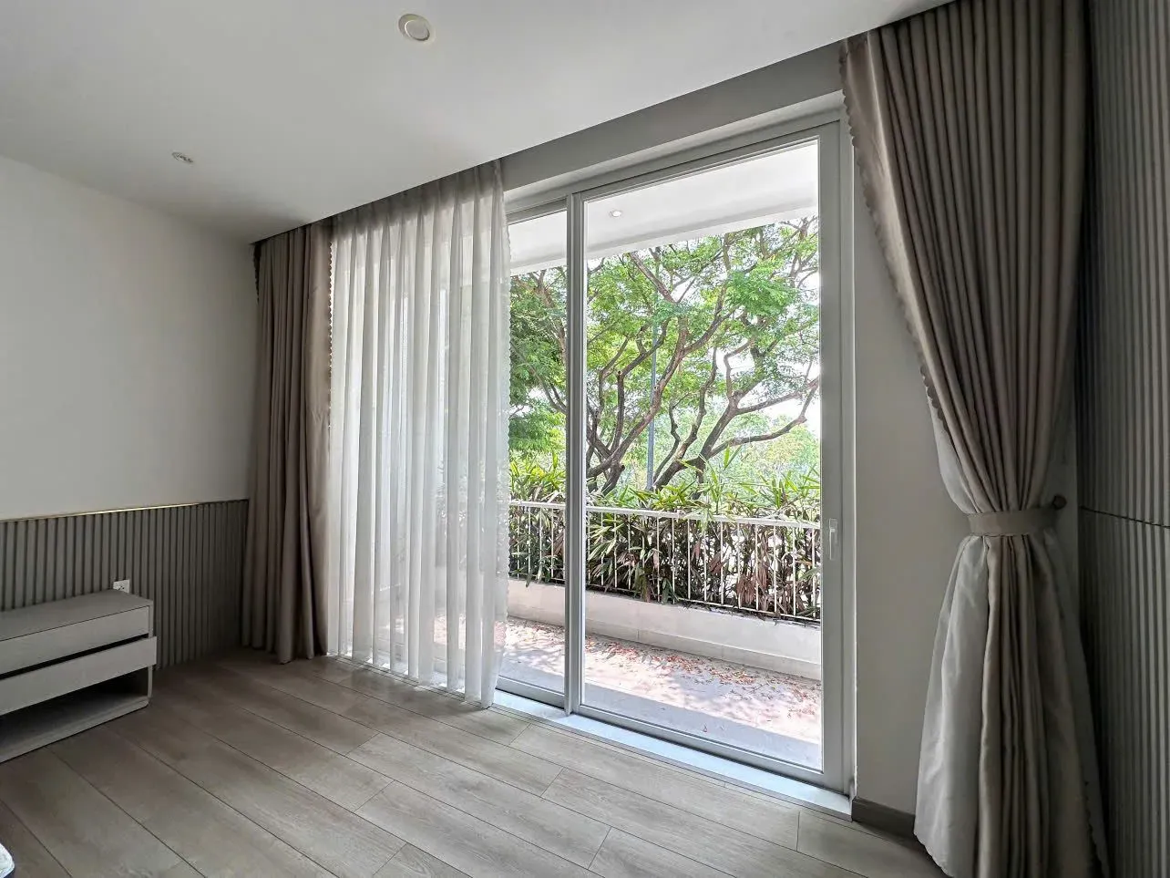 Bán Nhà riêng 150m² thổ cư 150m² giá 27 tỷ tại Đường Thăng Long Phường Hòa Cường Đà Nẵng 🏡 BIỆT THỰ MINI 3 TẦNG VIEW SÔNG-VỊ TRÍ CỰC ĐẸP THĂNG LONG🌿